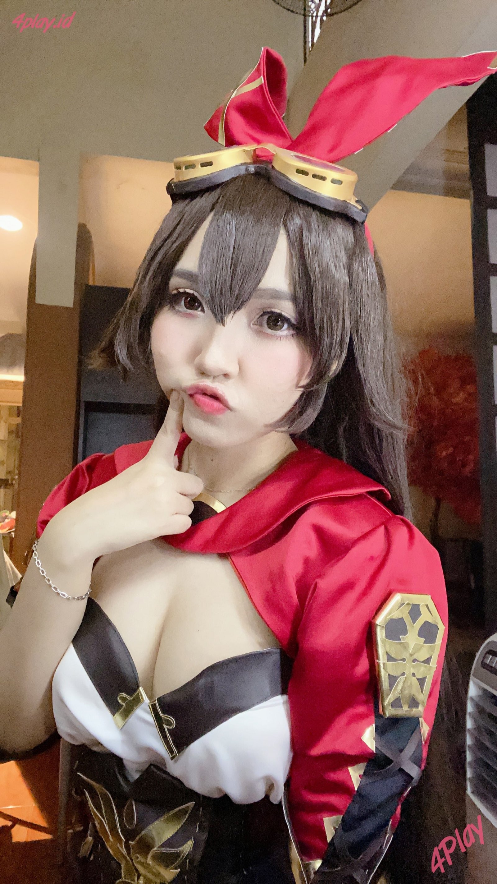 Azulacan Konten Eksklusif edisi Amber dan Angel Maid! 3 2 18