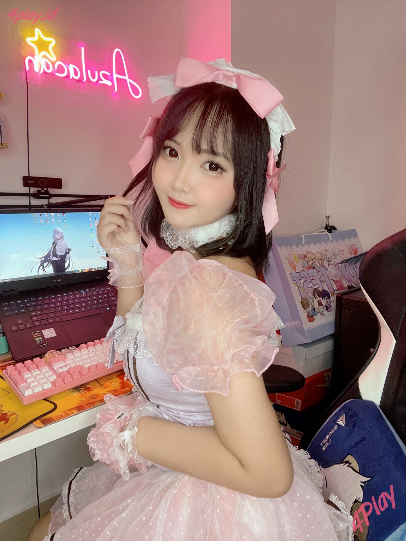 Azulacan Konten Eksklusif edisi Amber dan Angel Maid! 12 4 14