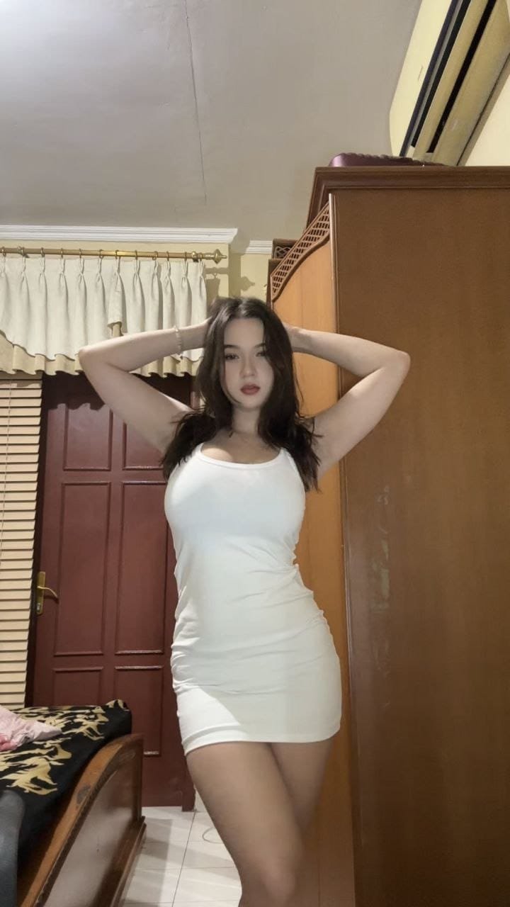 Olivia Payten Konten Eksklusif Edisi TANK TOP PUTIH! BODY NYA ITU LOH! 7 TELEGRAM @Mangjur 15
