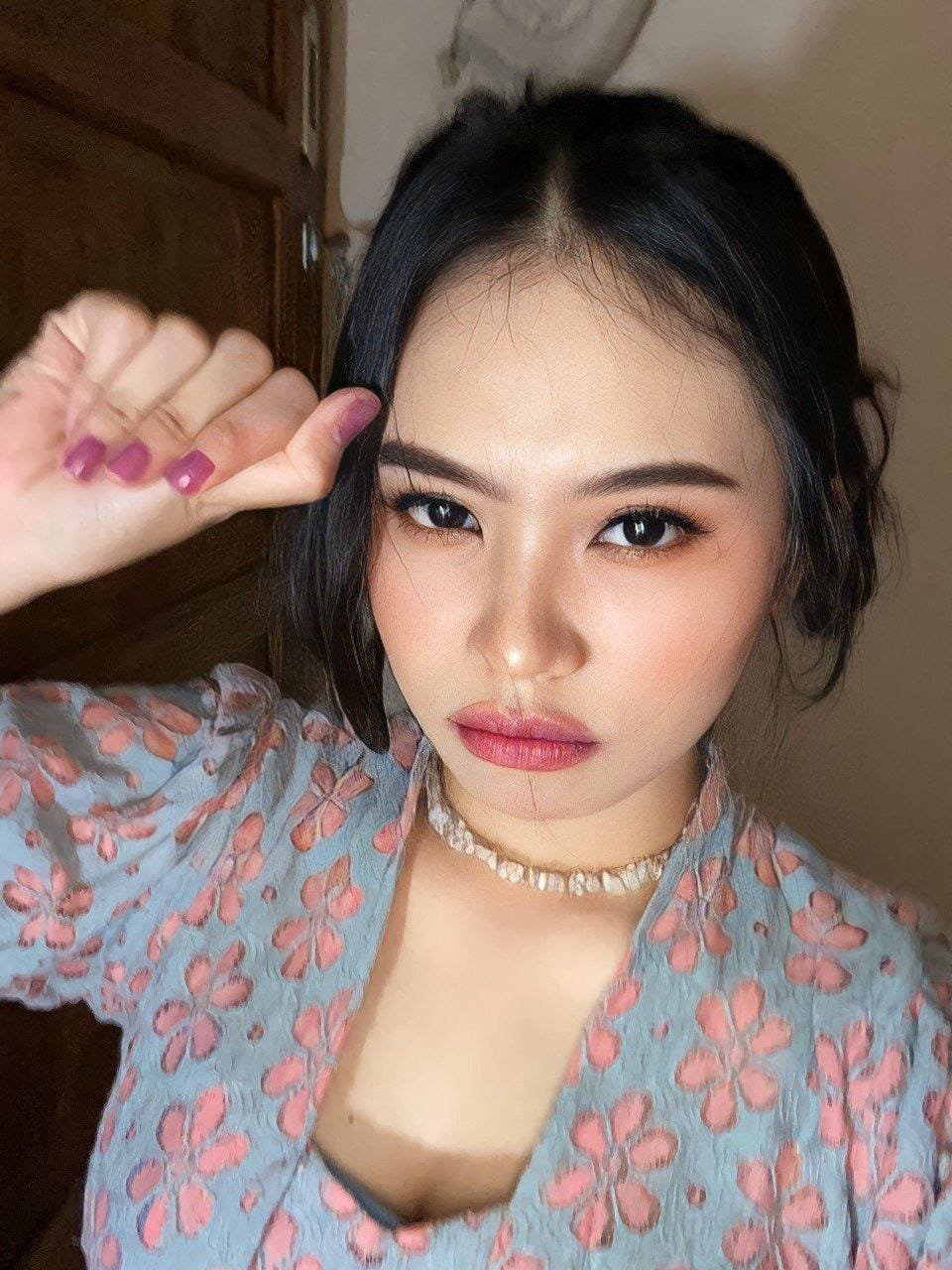 Kittencatsu Konten Eksklusif edisi Kebaya, MENGGODA! 5 f787da08 ac79 4b99 afbb 670a3f63b0a9