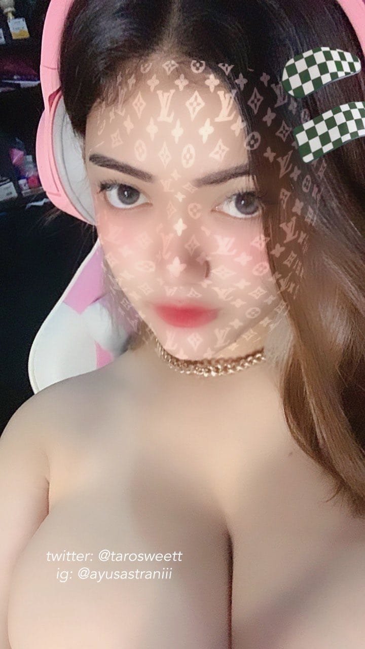 Ayu Chan Eksklusif Edisi Seragam! TOBRUT PENTIL MUNGIL! 10 1 youtube by yuri alpha 1