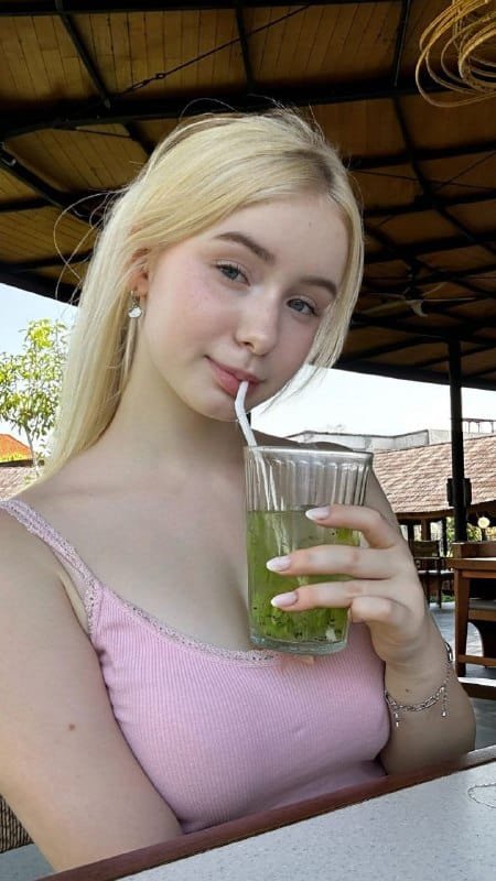 Bule Barbie IG Eksklusif , HOT JUGAA! 17 6280740804377037665