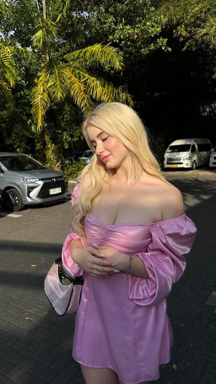Bule Barbie IG Eksklusif , HOT JUGAA! 15 6280740804377037668