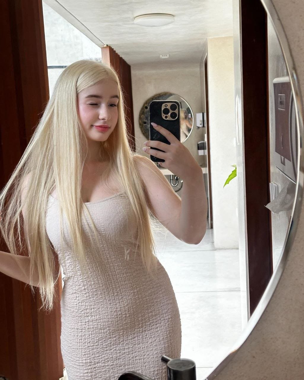 Bule Barbie IG Eksklusif , HOT JUGAA! 5 6280740804377037771