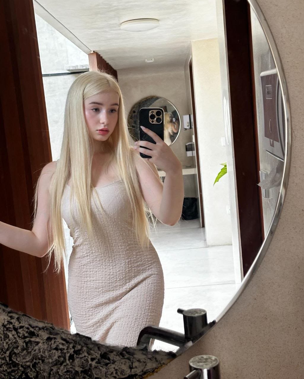 Bule Barbie IG Eksklusif , HOT JUGAA! 4 6280740804377037772