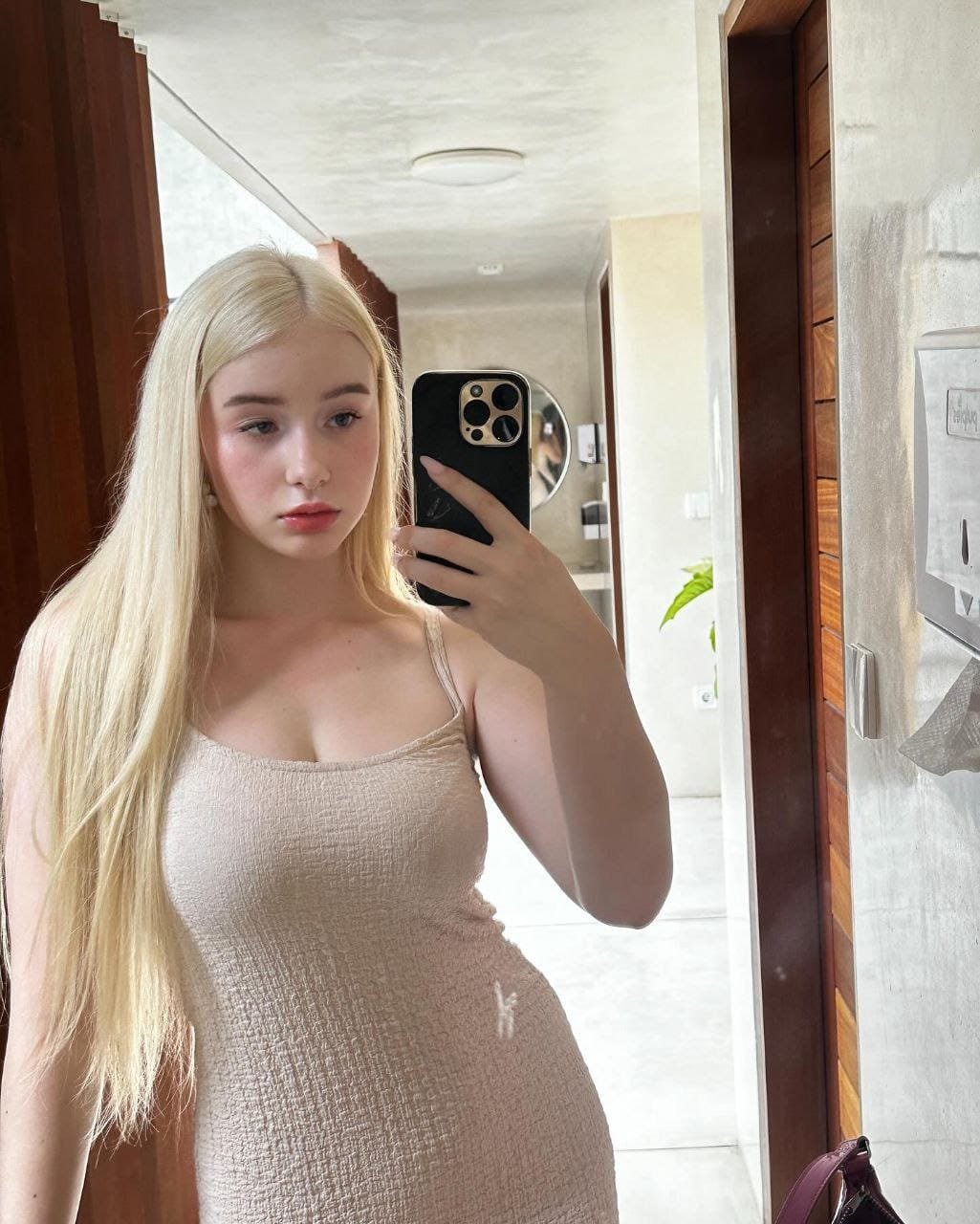 Bule Barbie IG Eksklusif , HOT JUGAA! 3 6280740804377037773