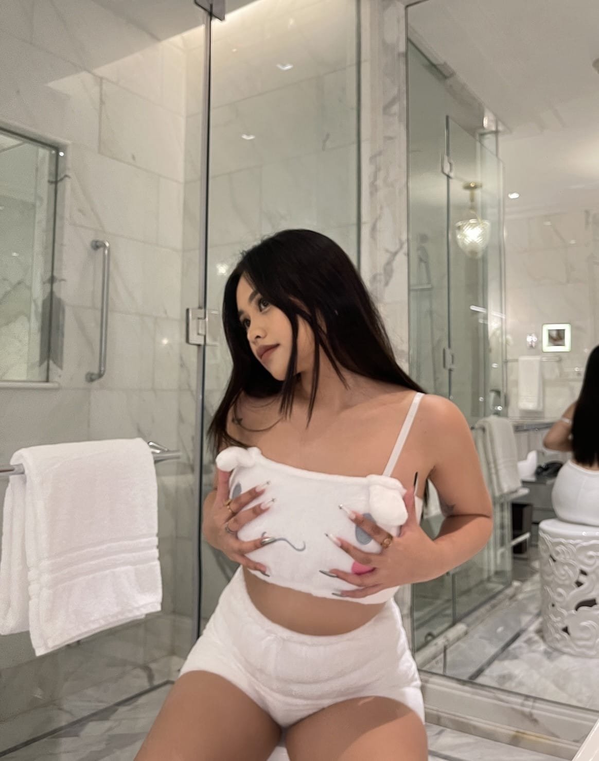 Annette Monsouleil Konten Eksklusif Edisi KAmar Mandi 7 leaksmaster69.cyou 163