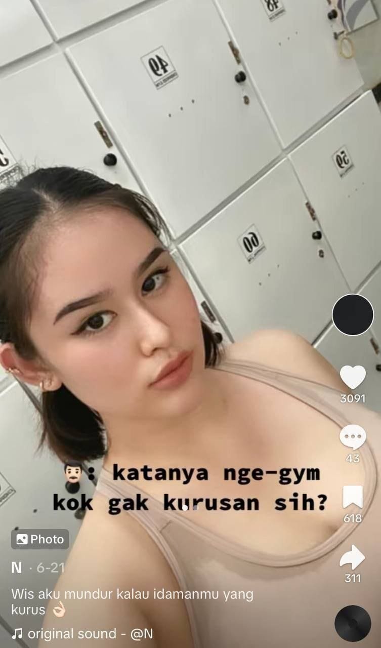 Skandal Nry111 Selebgram Tobrut Ewe bareng ayang! 2 photo 6338933127291977788 y