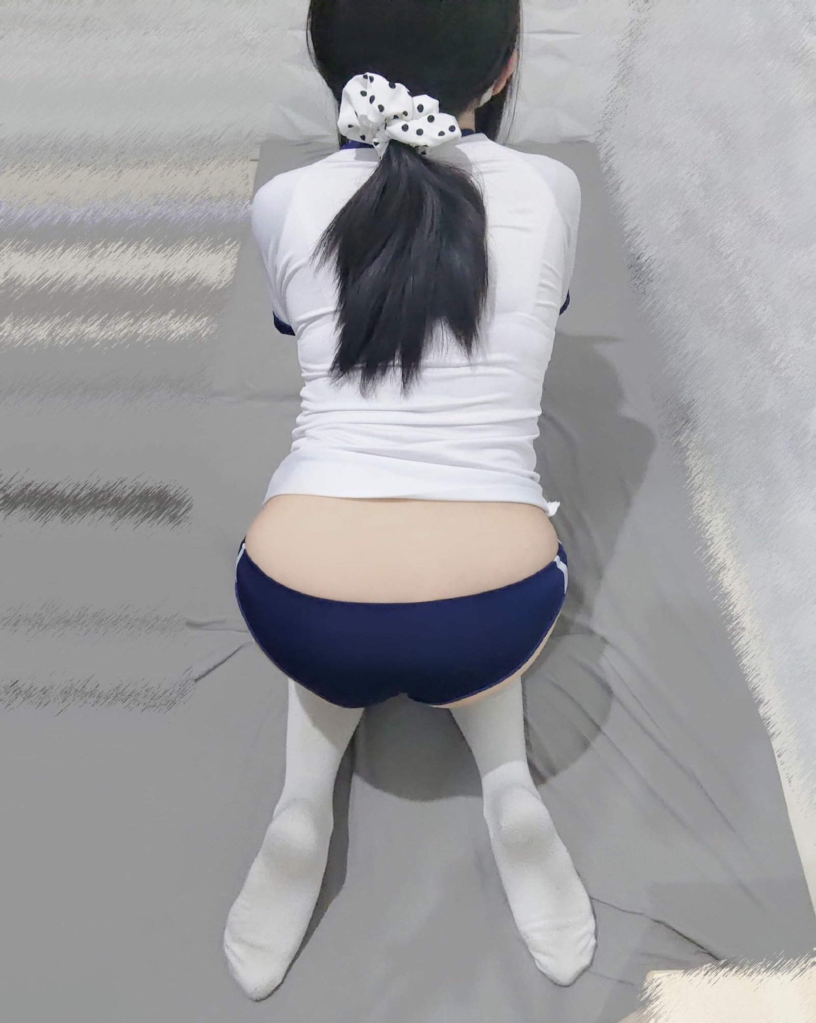 r725 scaled