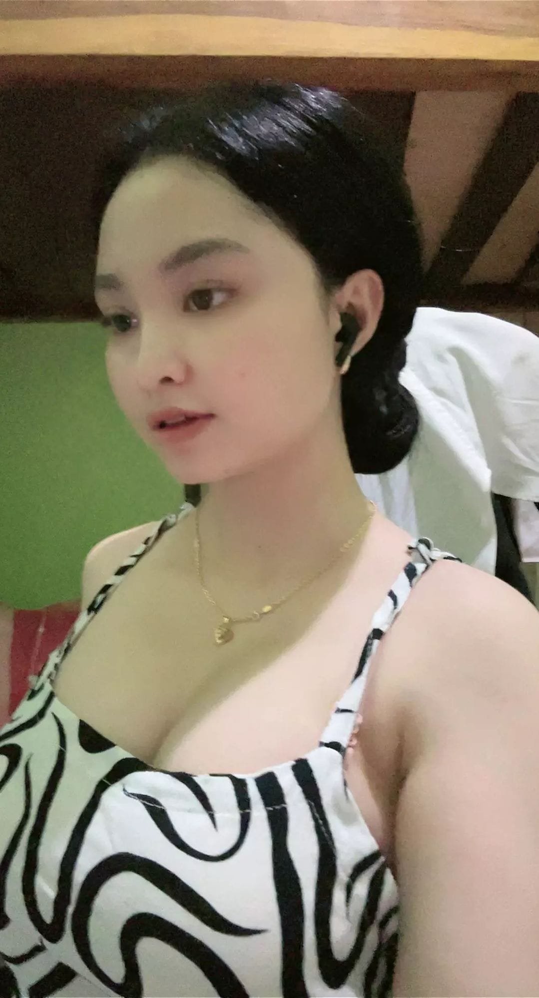 Syayachan Konten IG Eksklusif HOT BANGET PART 2! 3 Snaptik.app 73958211628628410945