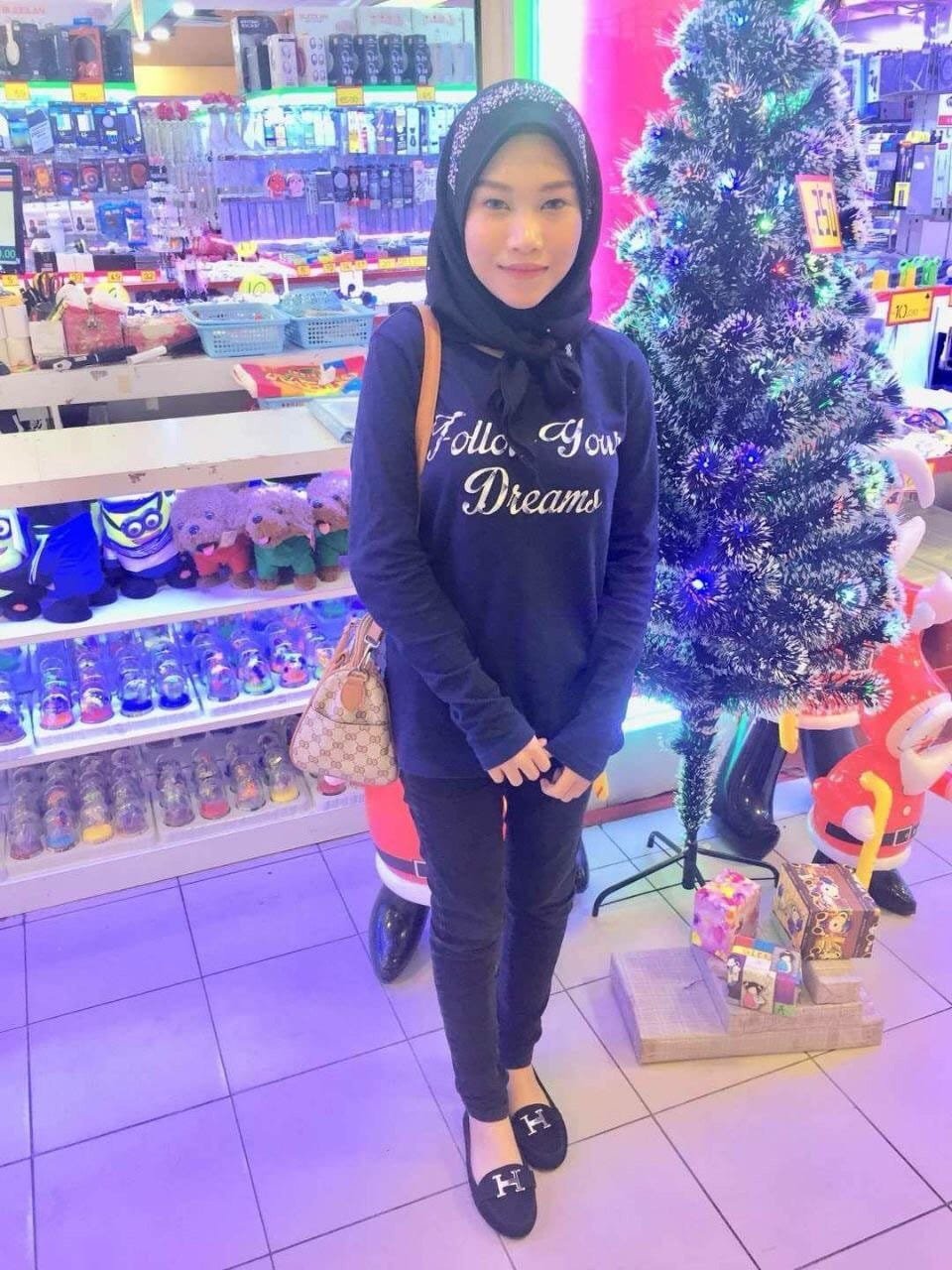 Skandal Yani Bahar Awek Tudung Melayu Ewe! 6 Yani @TBMalayVideo 7