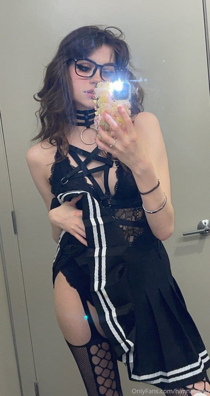 HannahOwo Exclusive Content OnlyFans , Nice Tits! 31 6183526384295590037
